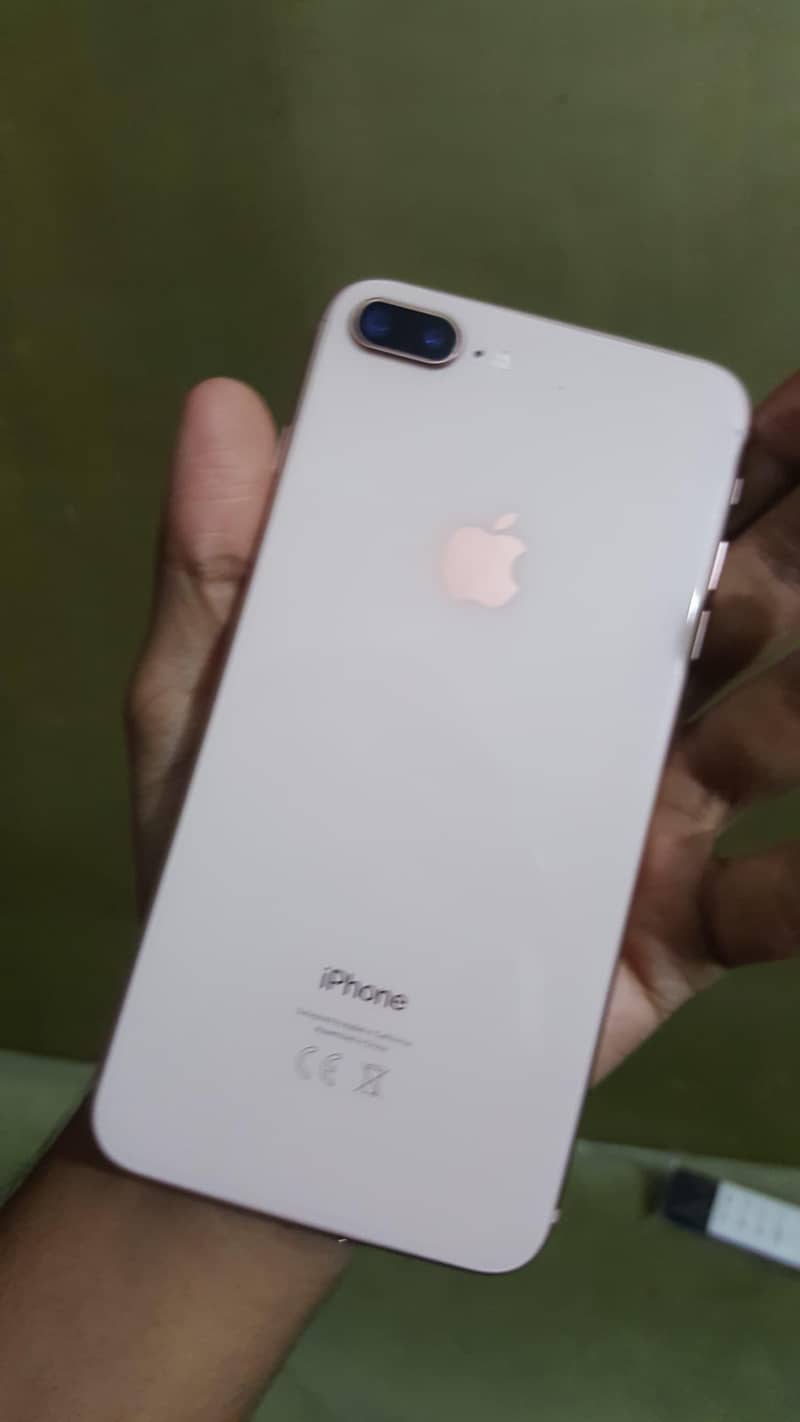 Apple iPhone 8 Plus 7