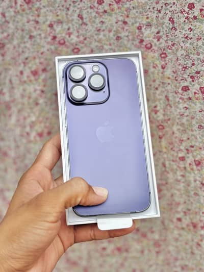 iPhone 14pro factory unlock 128gb water pak