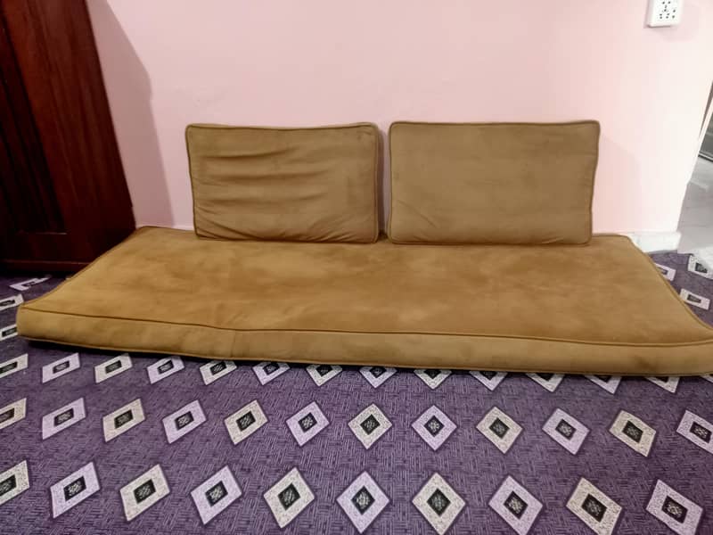 Original Peshawari Toshaak / Floor Sofa Set – Excellent Condition 1