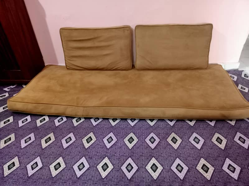 Original Peshawari Toshaak / Floor Sofa Set – Excellent Condition 2