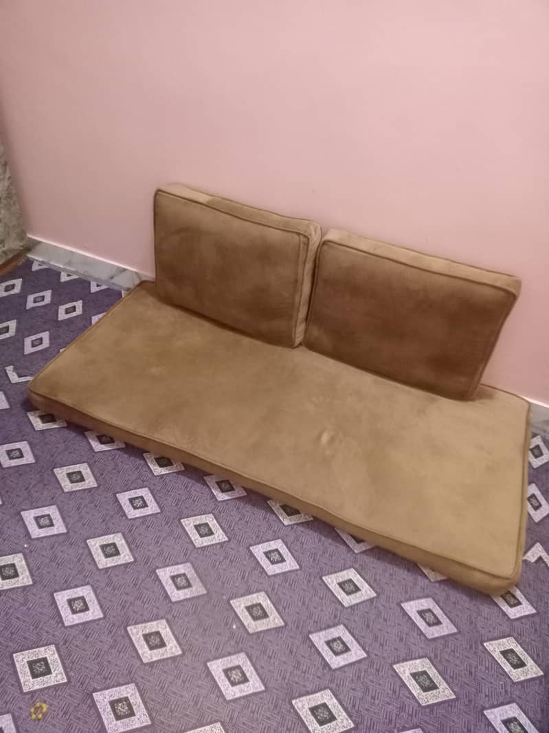 Original Peshawari Toshaak / Floor Sofa Set – Excellent Condition 4