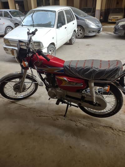 honda 125 model 2020 karachi num seald engin complete documents