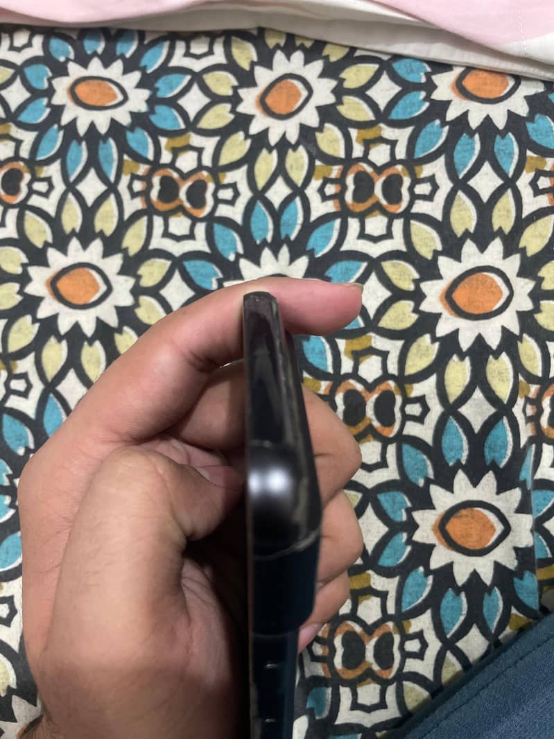 Google Pixel 8 3