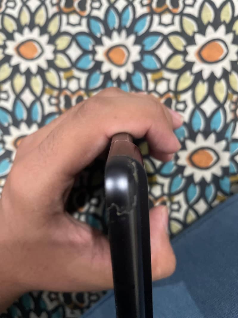 Google Pixel 8 5