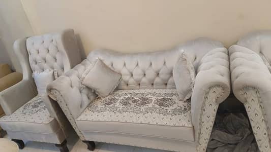Brand New hai eid ul fitr me buy keya taa