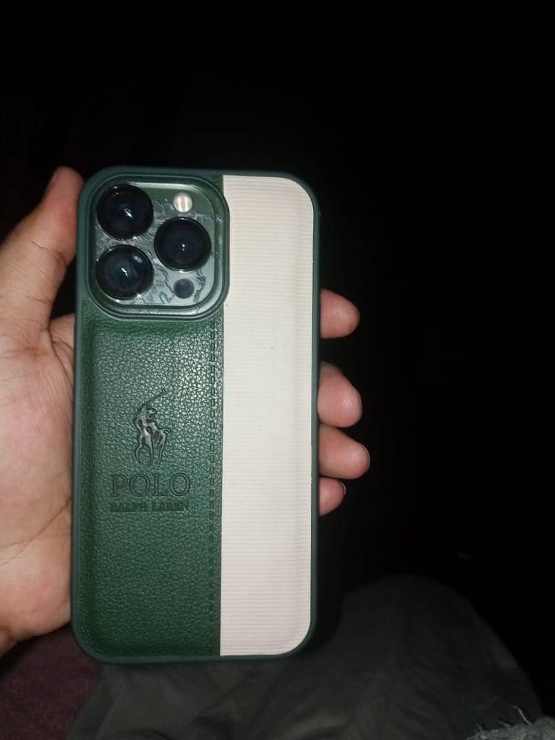 Apple iPhone 13 Pro 3