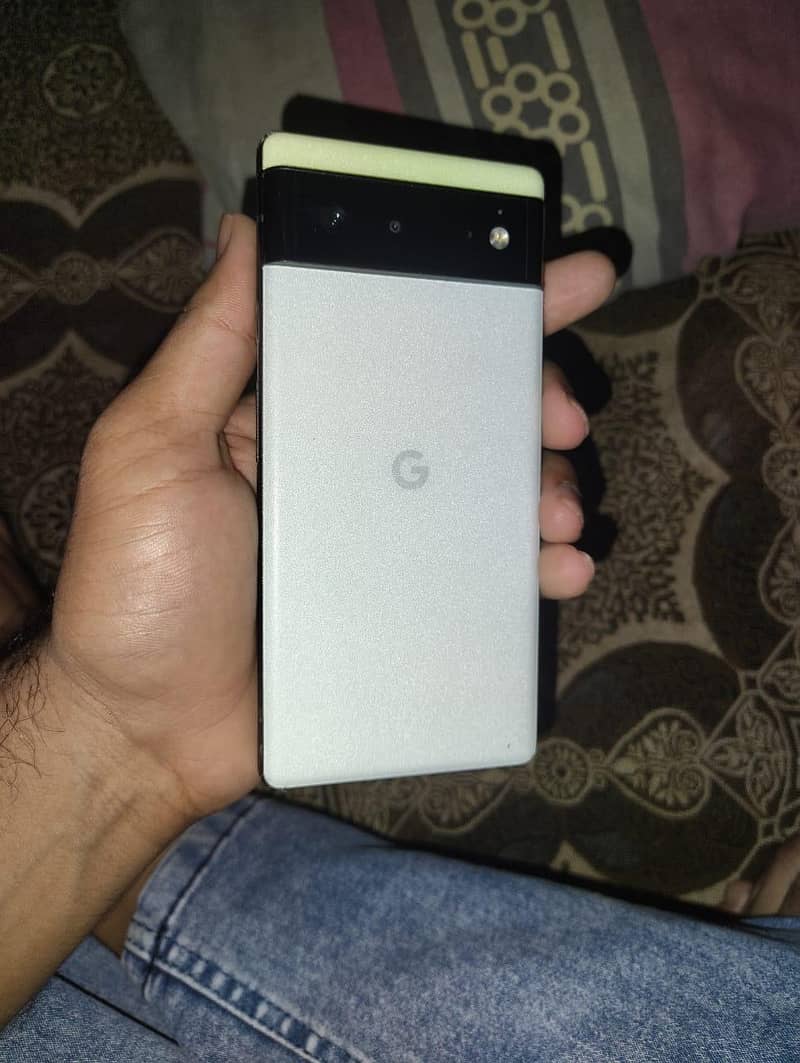 Google Pixel 6 3