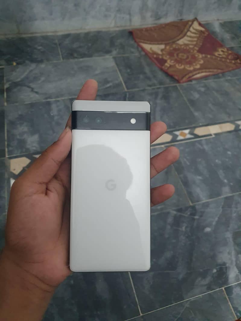 Google Pixel 6a 13