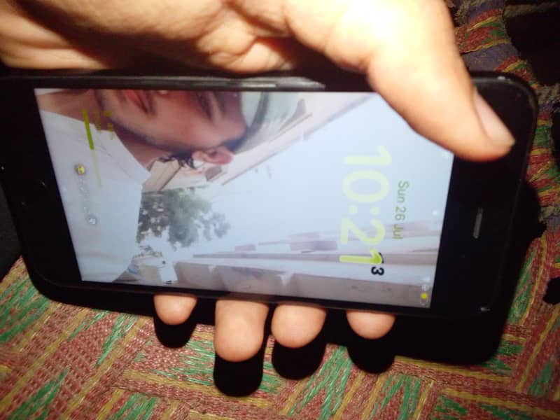 Apple iPhone SE 4
