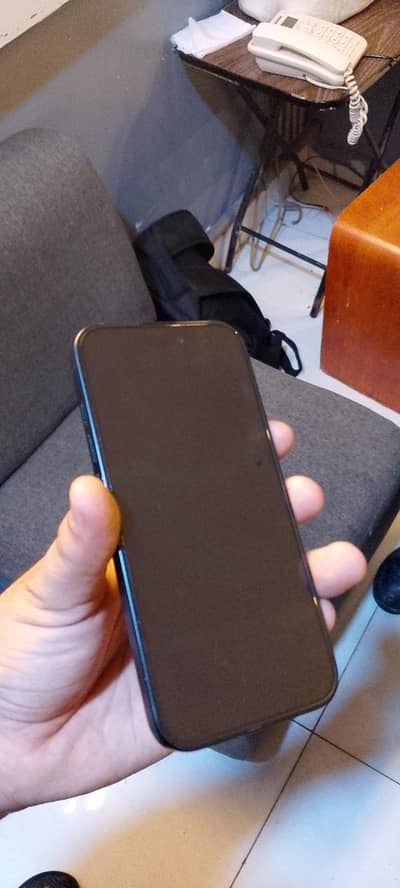 iphone 15 jv 128gb 87% battery health