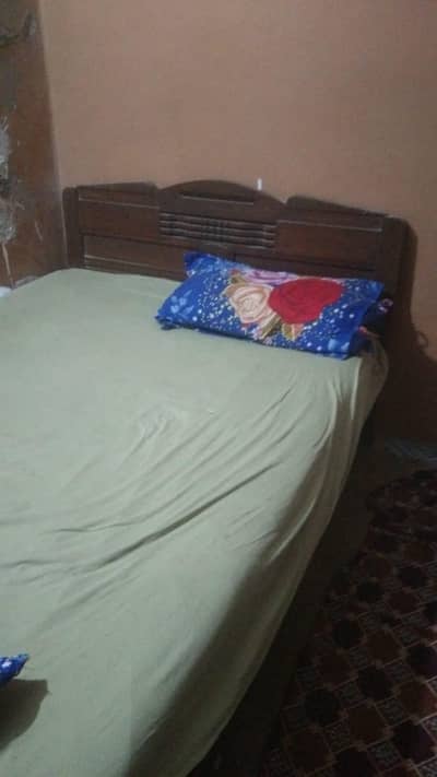 bed an almari