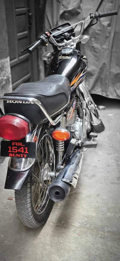 Honda CG 125 Black
