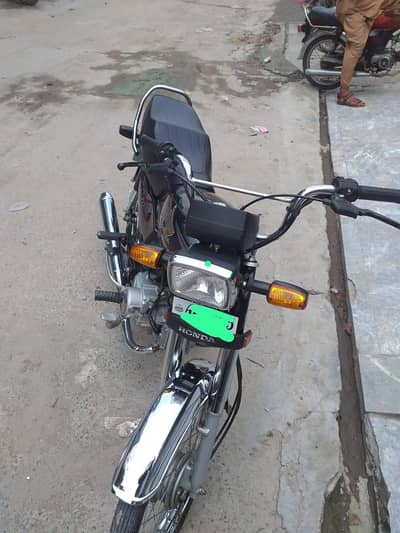 Honda CD 70 2025 MODEL.