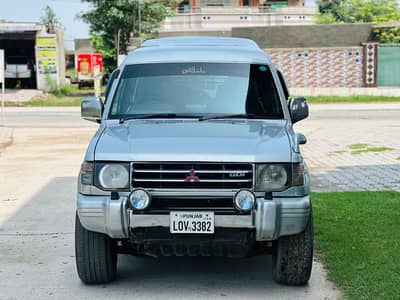 Mitsubishi Pajero 1993 model 2022 auctioned