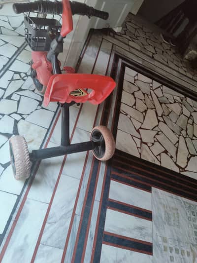 Kids Tricycle 2-4 Years | Front Basket | Good Condition