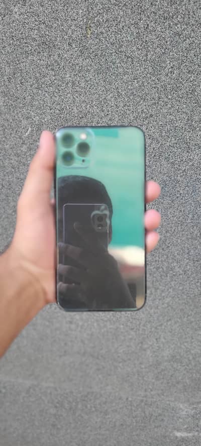iPhone 11 Pro Max EXCHANGE POSSIBLE