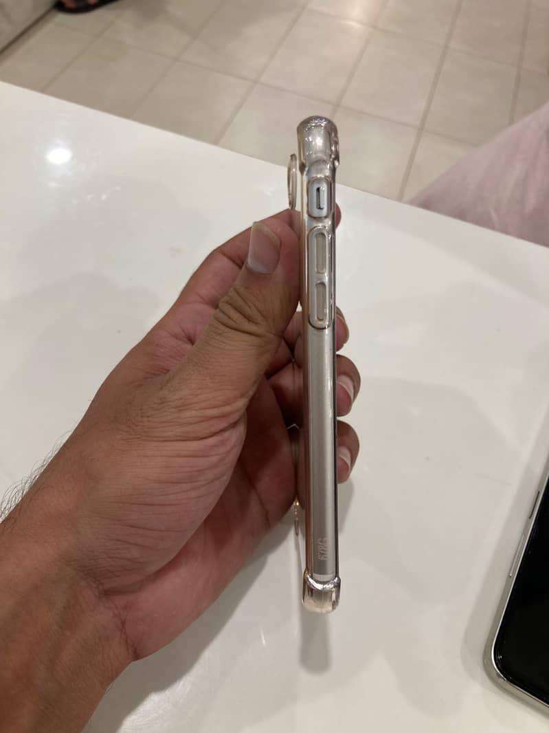 Apple iPhone SE 1