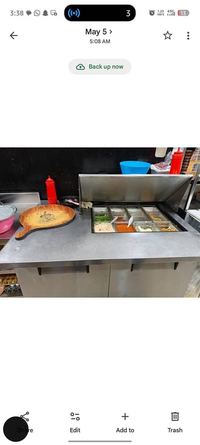 pizza table