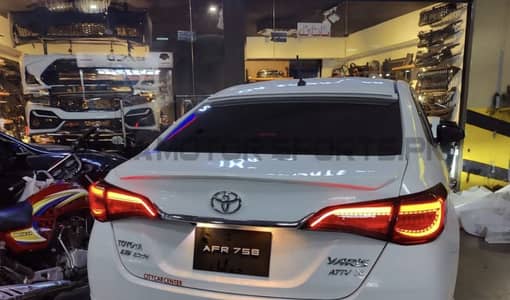 Yaris lights