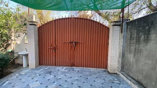 1 Kanal House For Sale In Cavalry Ground