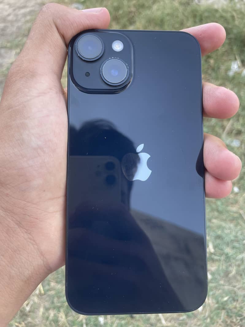 iPhone 14 3