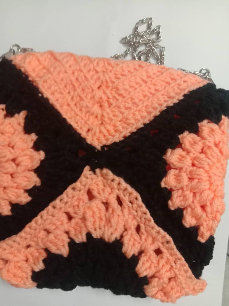 multipurpose crochet pouch 2