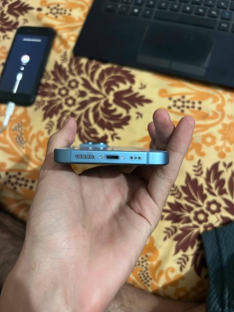 Apple iPhone 14 0
