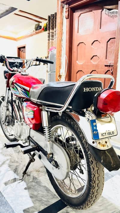 Honda 125 new condition copy file sub Kuch ok ha