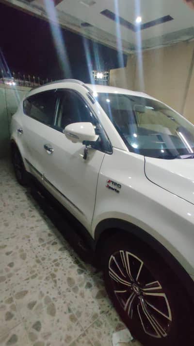 glory car 2022 model sacrach less 10.10 all ok original