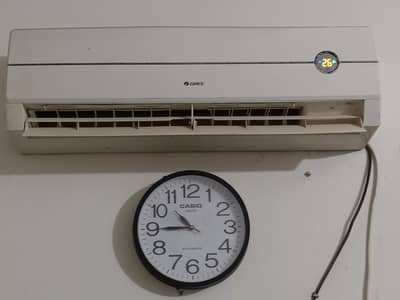 Gree Split AC perfact condition