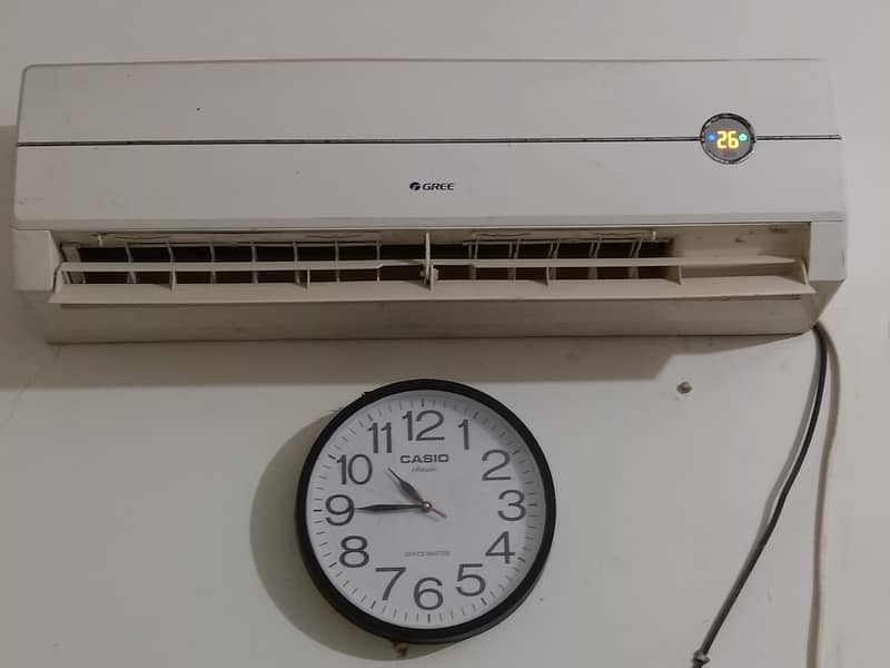 Gree Split AC perfact condition 0