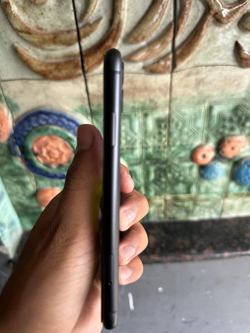 Apple iPhone 11 2