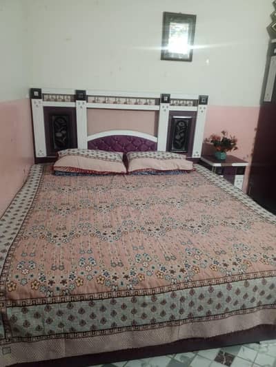 complete used bedroom set  for sale