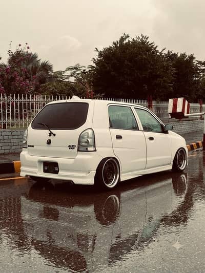 Suzuki alto 2007 back crystal lights 10/10 for sale!