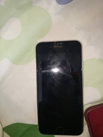 Apple iPhone SE