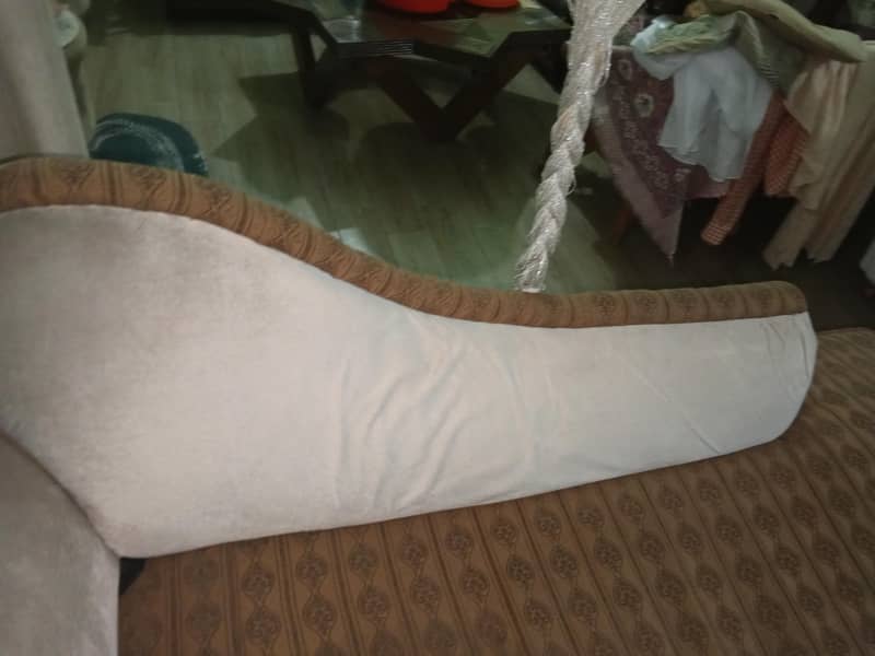 Dewan 1