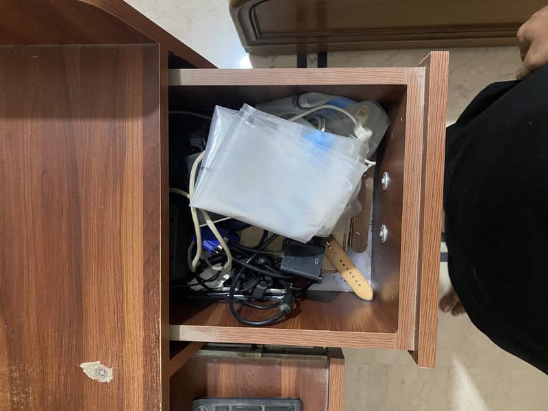 Computer Table 3