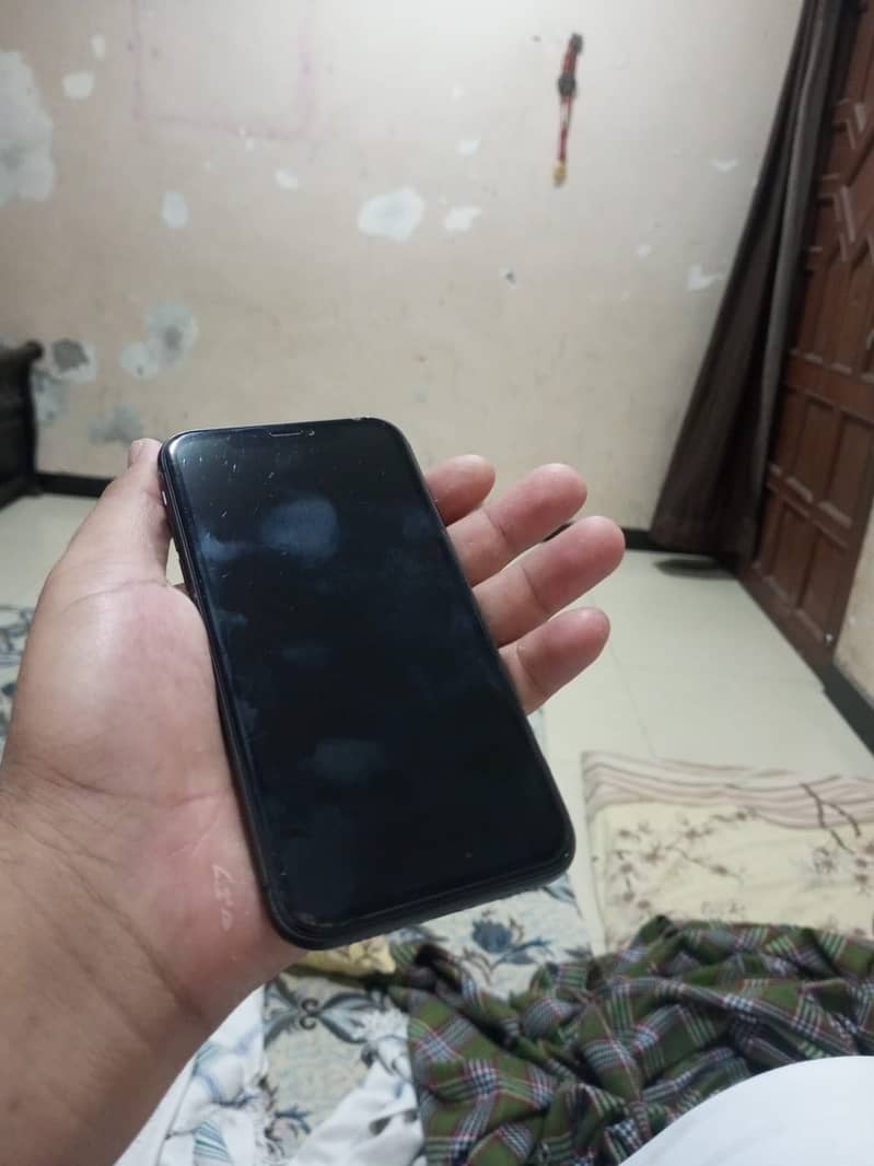 Apple iPhone 11 2