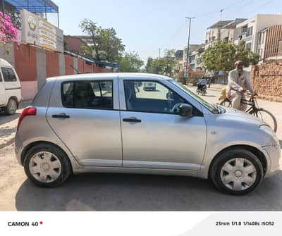 Suzuki Swift 2015