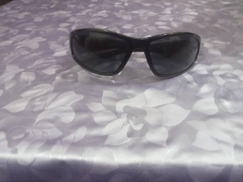 Glasses 0