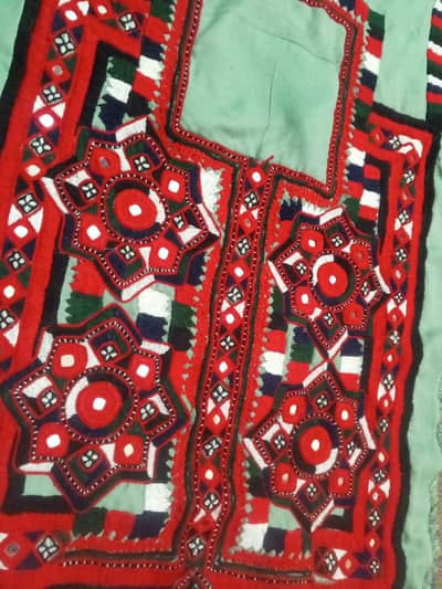 Balochi 3 pec sute