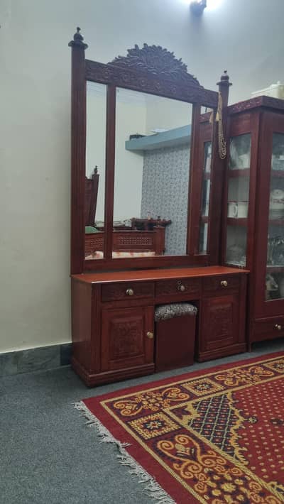 dressing table