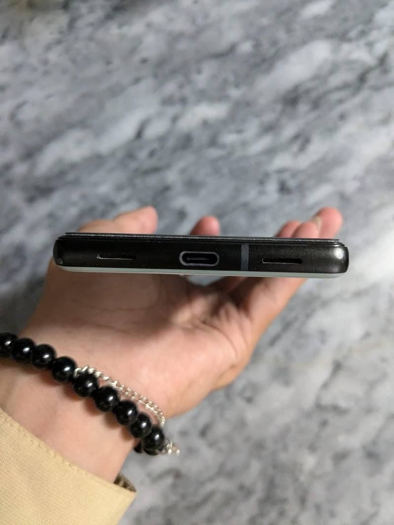 Google Pixel 6a 3