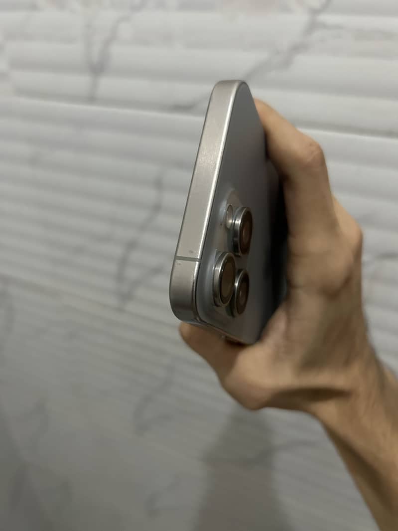 Iphone 15 pro max 5