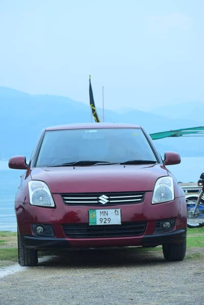 Suzuki Swift 2013 dlx 1.3