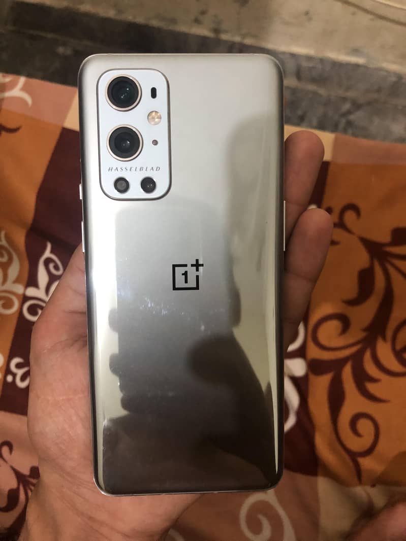 One Plus 9 Pro 0