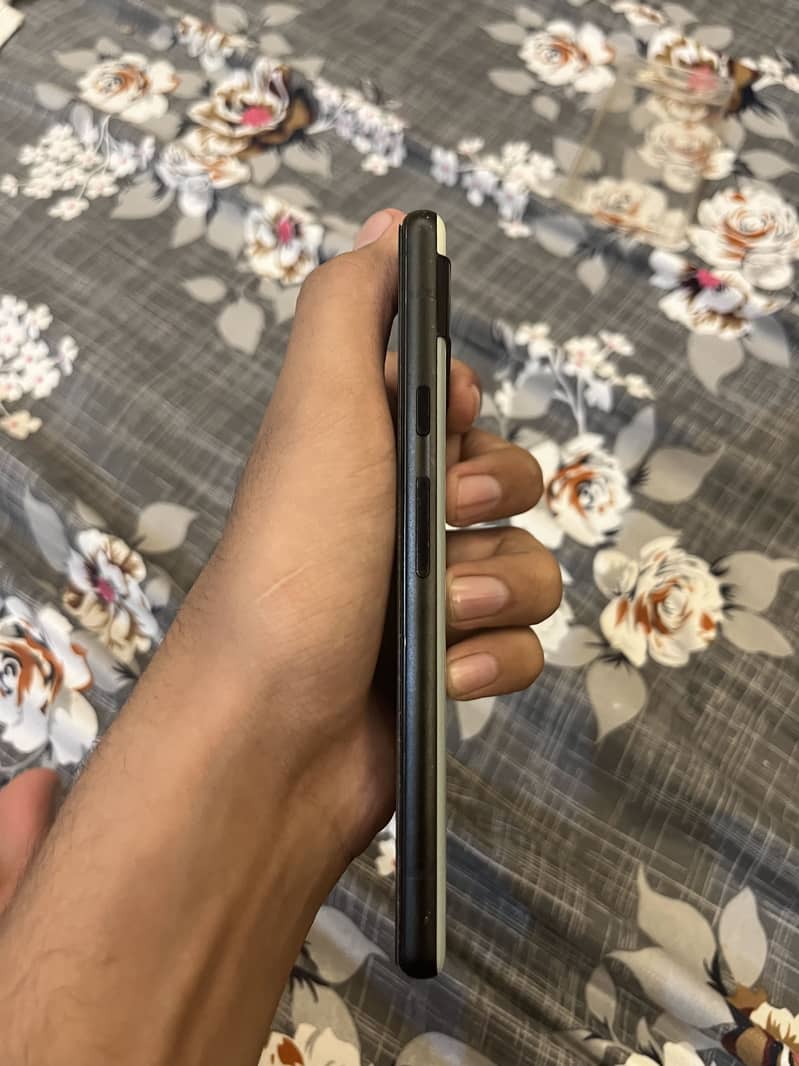 google pixel 6a 1