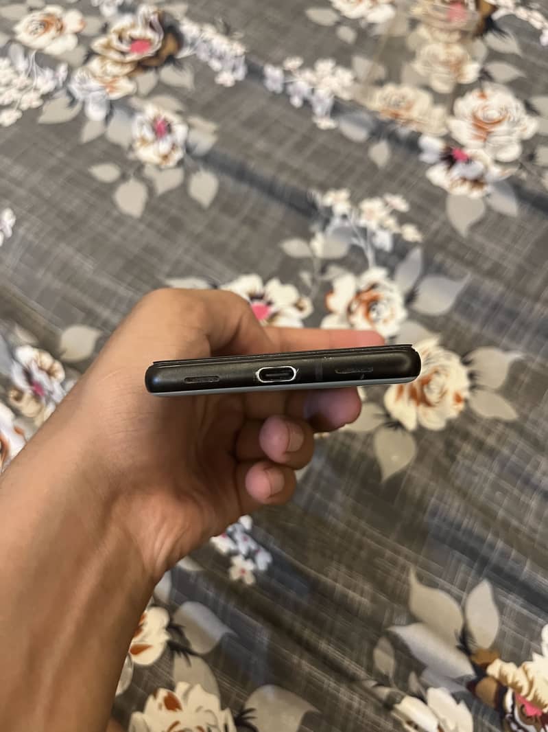google pixel 6a 3