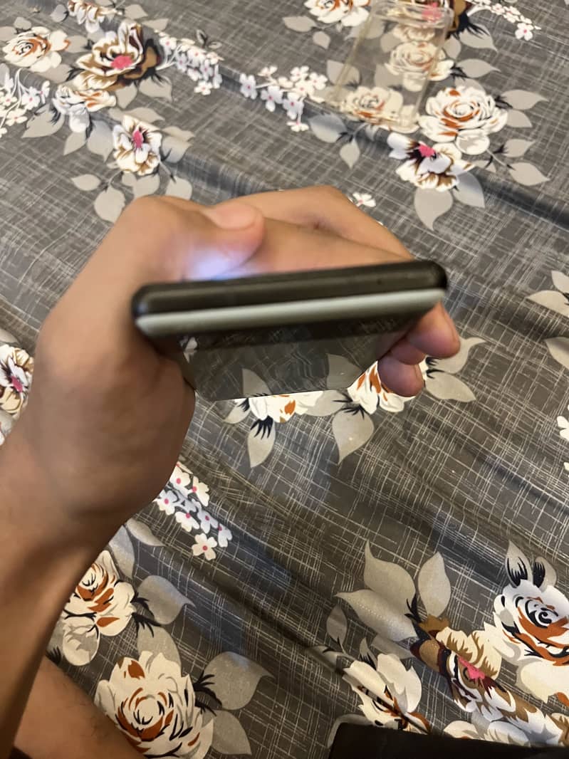 google pixel 6a 4