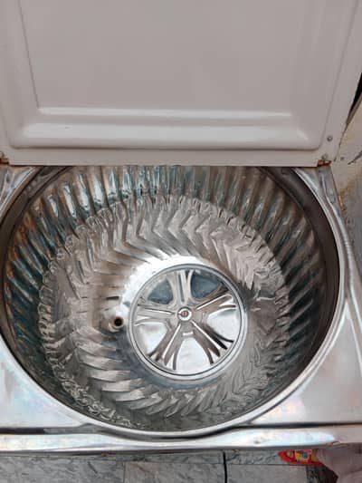 Asia Company Washing Machine in Working condition